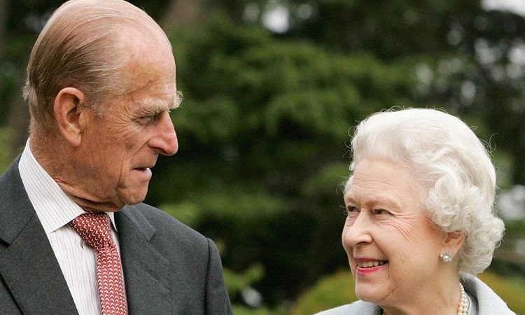 Queen Receives Touching Gift on Prince Philip’s 100